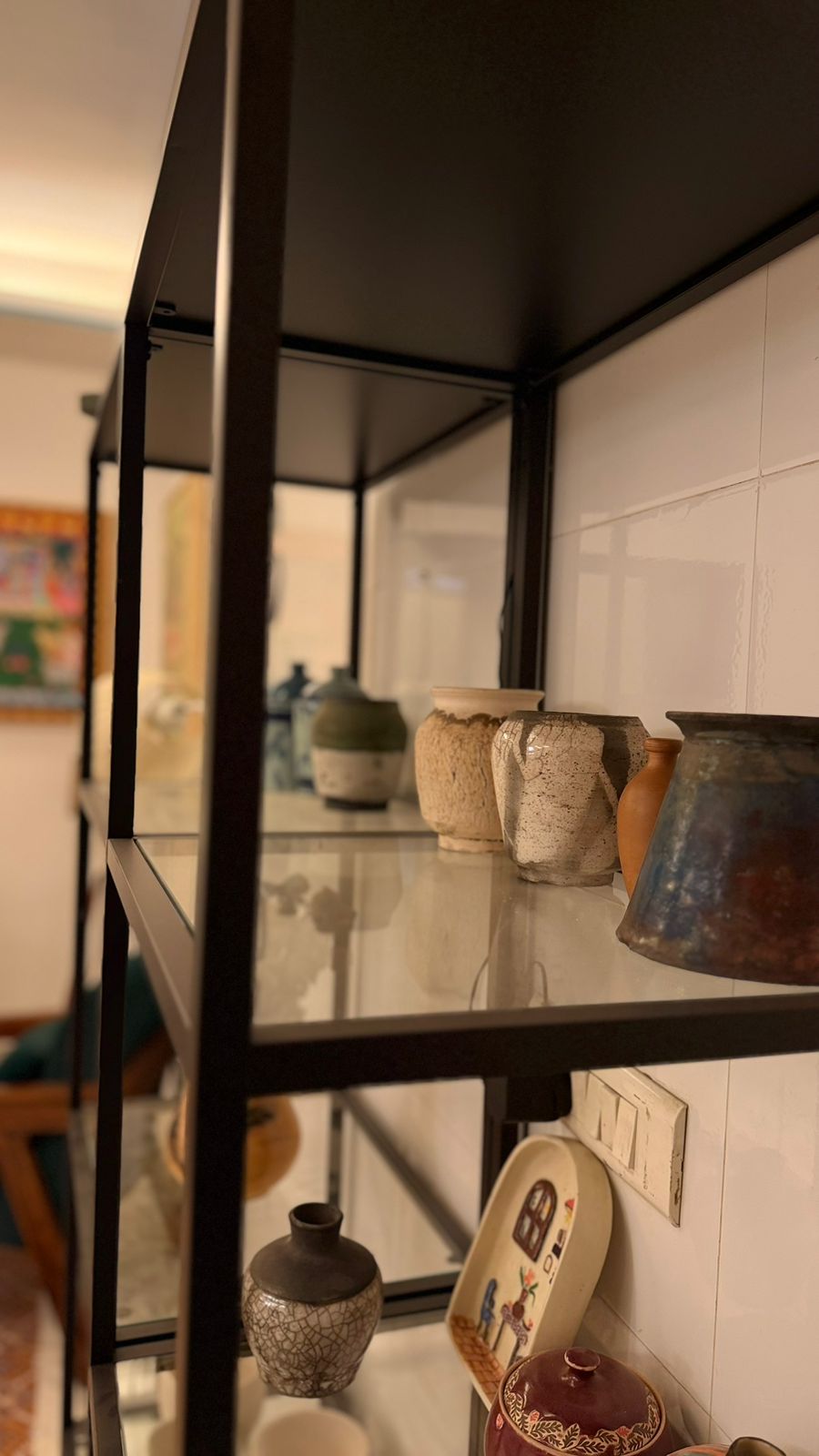 Crackle glaze pottery